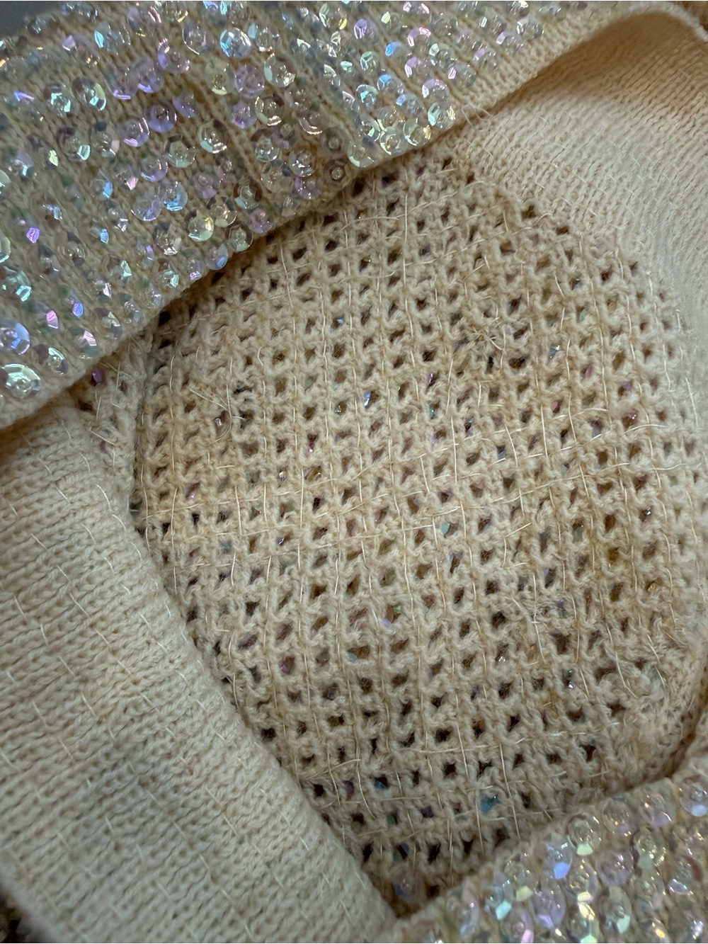 VINTAGE Sequined Cream Sparkle Women's Sweater - Picture 11 of 15